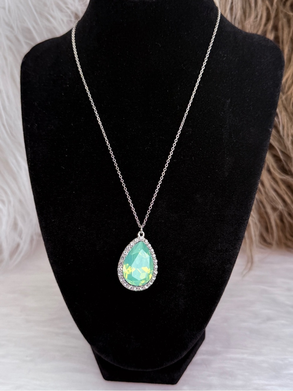 Vintage Iridescent Teardrop Pendant Rhinestone Halo Necklace